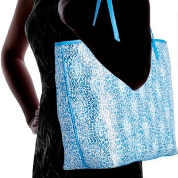 Vera Bradley Mesh Sequin Tote Camocat Blue | Authentic | - Picture 1 of 11